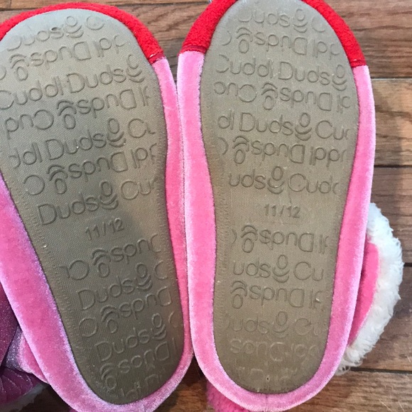 Slippers - Picture 2 of 4